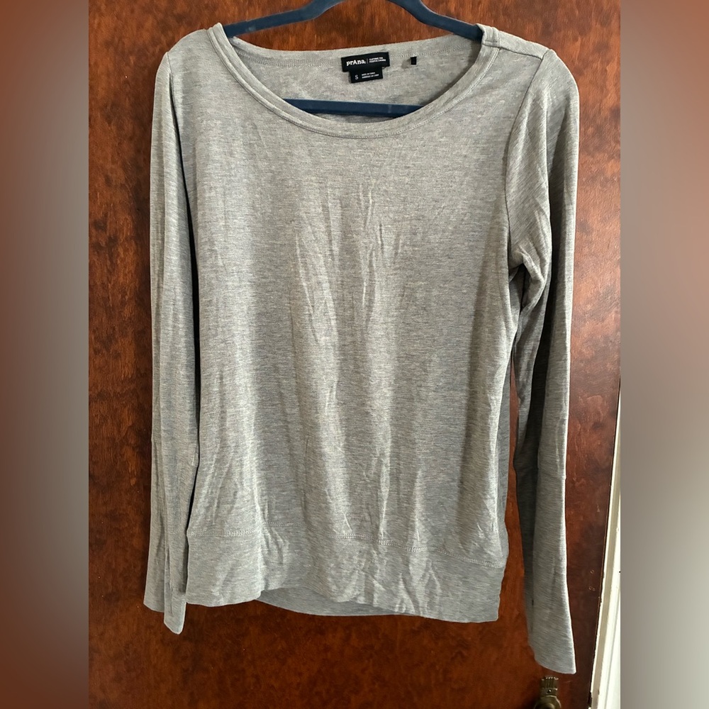 Prana Gray Long Sleeve Top